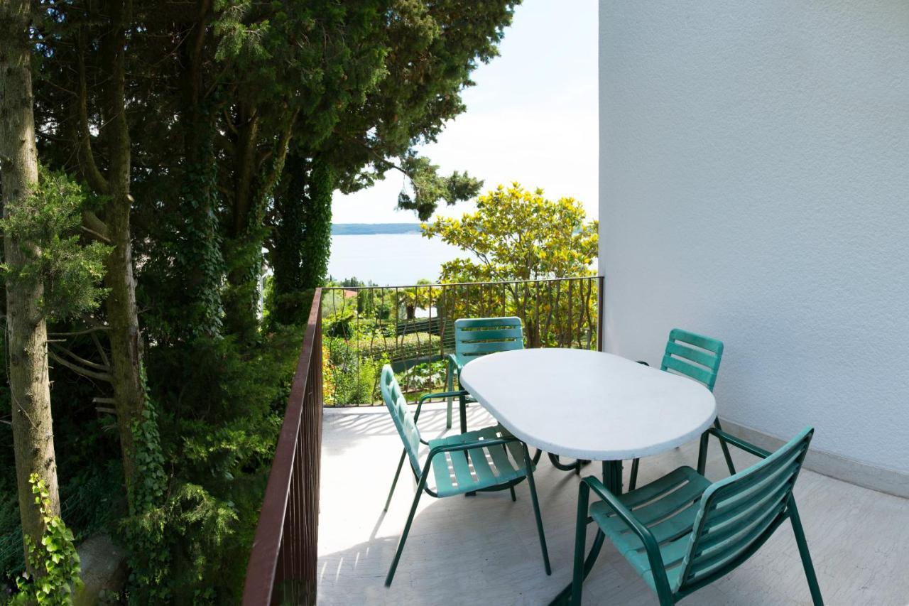 Beautiful Apartment With Picturesque View And Free Parking Portoroz Exterior foto